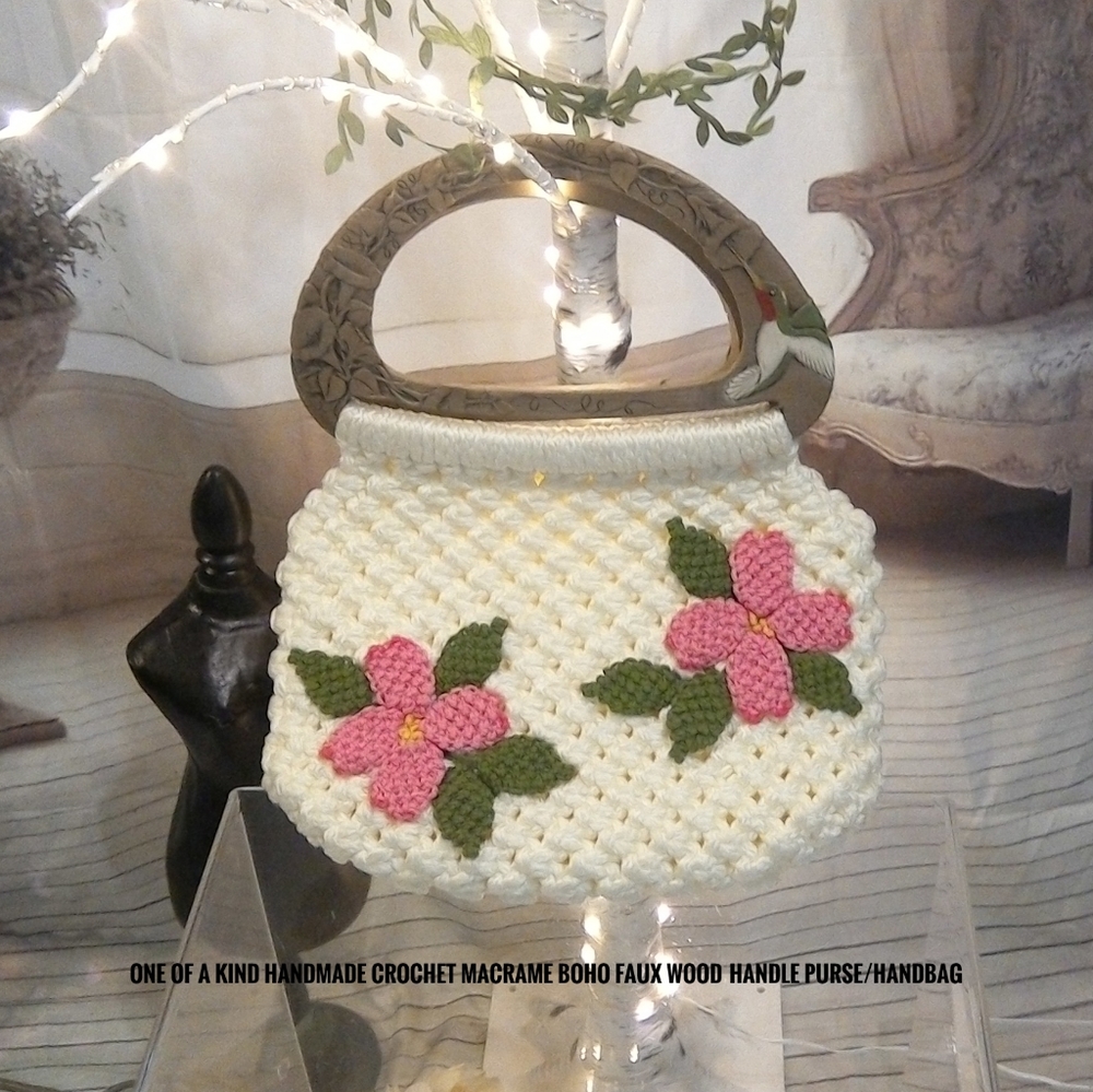 NWOT Macrame Boho Thick Designer Summer Hand Bag